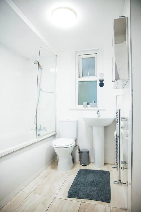 3 Bed Flat With Balcony Central Londres Extérieur photo