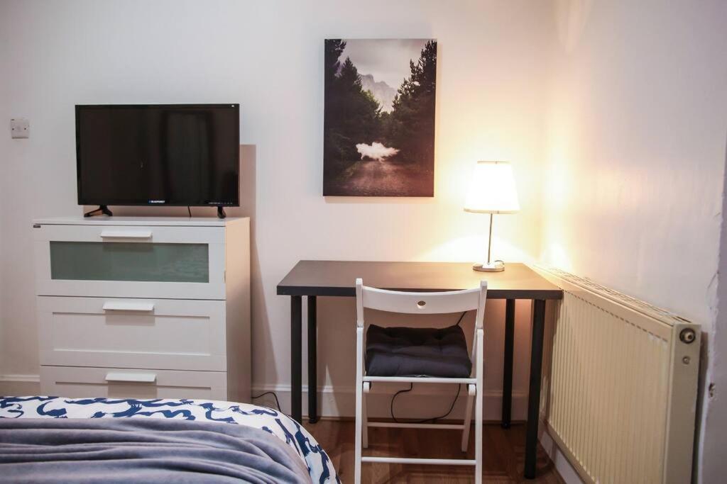 3 Bed Flat With Balcony Central Londres Extérieur photo