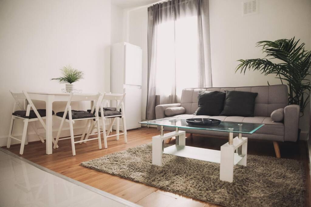 3 Bed Flat With Balcony Central Londres Extérieur photo
